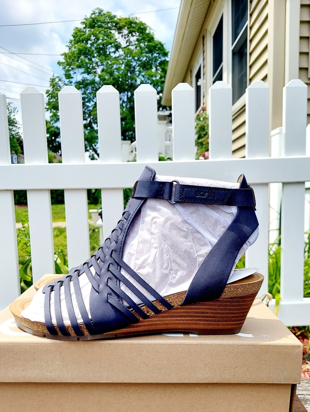 Earth Hattie3 Navy Blue Woven Wedge Sandals Women's Size 11M Coastal Grandmother